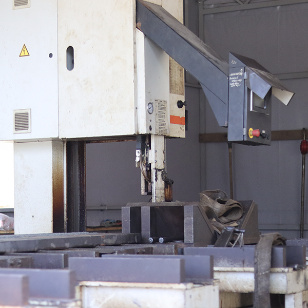 Изготовление деталей по чертежам и образцам